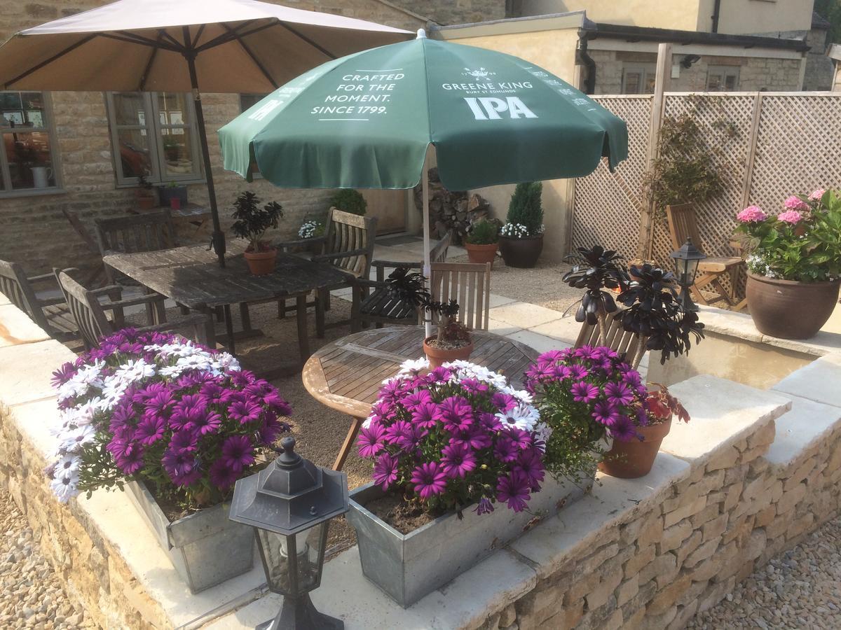The Salford Inn Chipping Norton Bagian luar foto